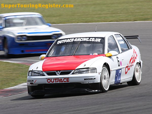 Alex Schooledge @ Silverstone, Jul 2009