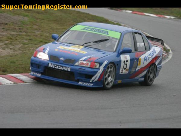 Simen Tvete  @ Rudskogen, Sep 2003