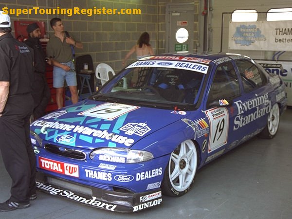 Charlie Cox @ Brands Hatch, Aug 1995