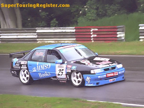 Nigel Smith @ Brands Hatch, Jun 1995