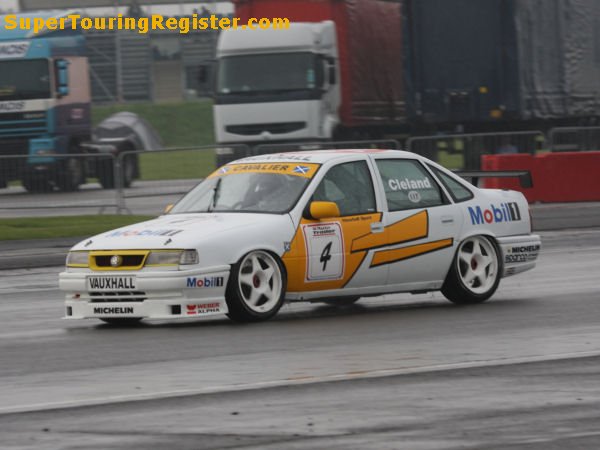 Derek Warwick @ Silverstone, Aug 2008